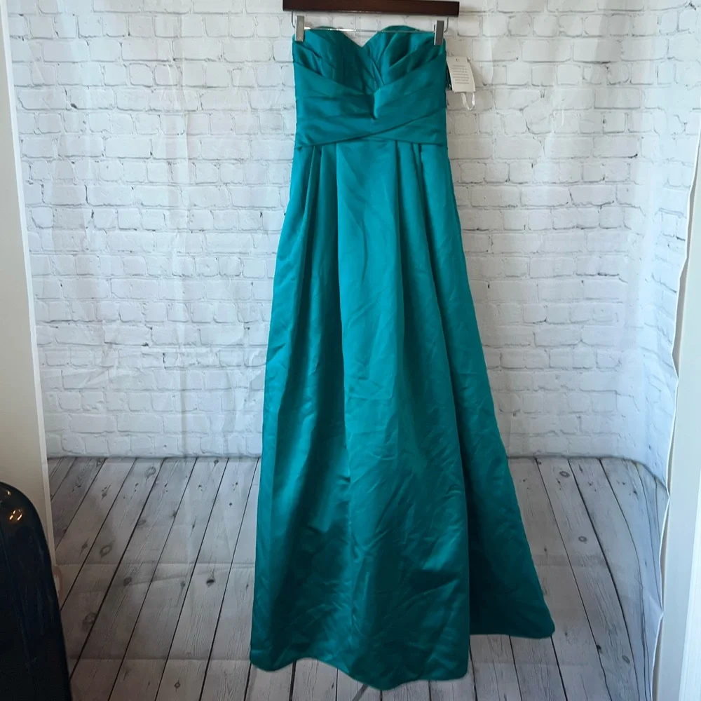 BRAND NWT David’s Bridal Oasis Turquoise Polyester Long Bridal Dress size 2 - Picture 4 of 16